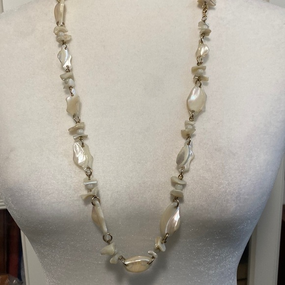 Iridescent Seashell Beach Party Summer Long Necklace Vintage - Picture 2 of 16